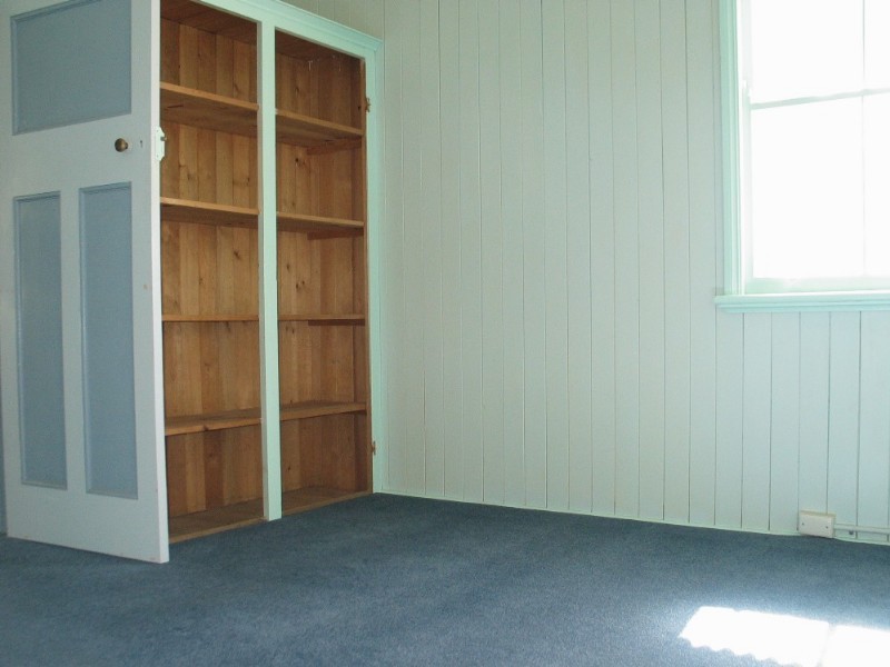 18 Nolan Street, Crows Nest QLD 4355