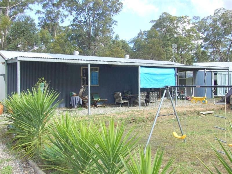 21 Pinnell Road, Crows Nest QLD 4355