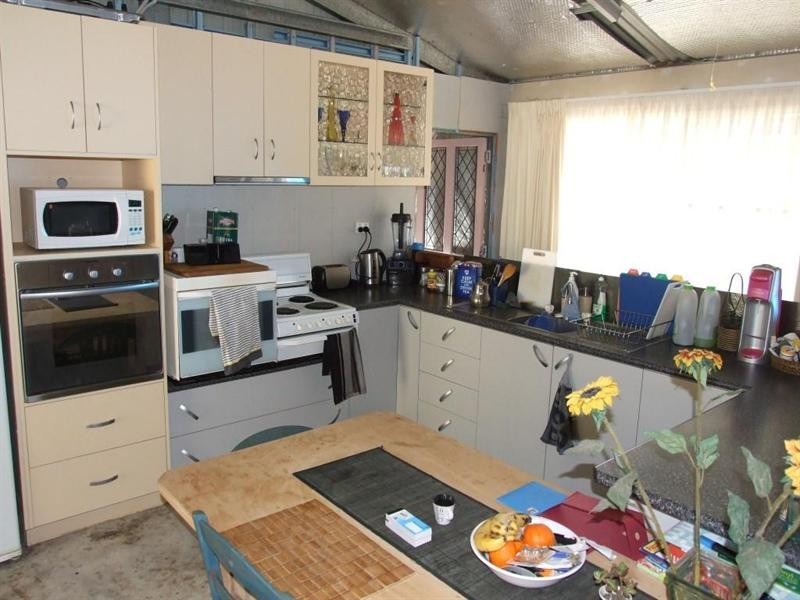 21 Pinnell Road, Crows Nest QLD 4355