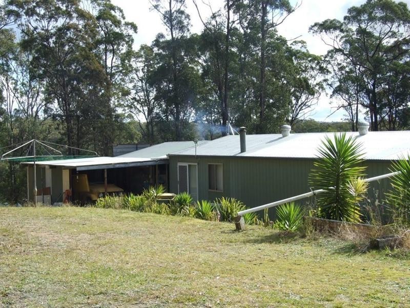 21 Pinnell Road, Crows Nest QLD 4355