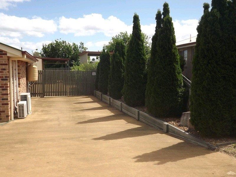 16 Lee Court, Crows Nest QLD 4355