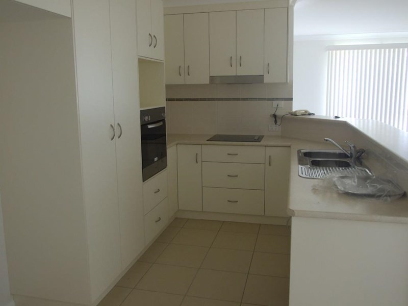 14 Samuel Avenue, Crows Nest QLD 4355