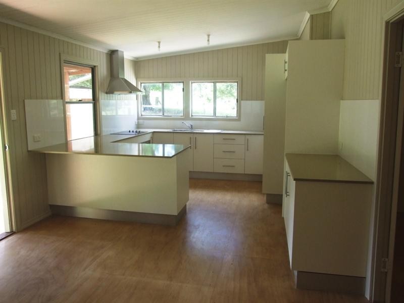 3861 Esk Hampton Road, Ravensbourne QLD 4352