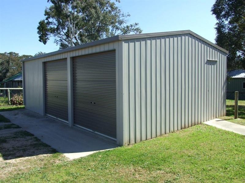 2 New England Highway, Crows Nest QLD 4355