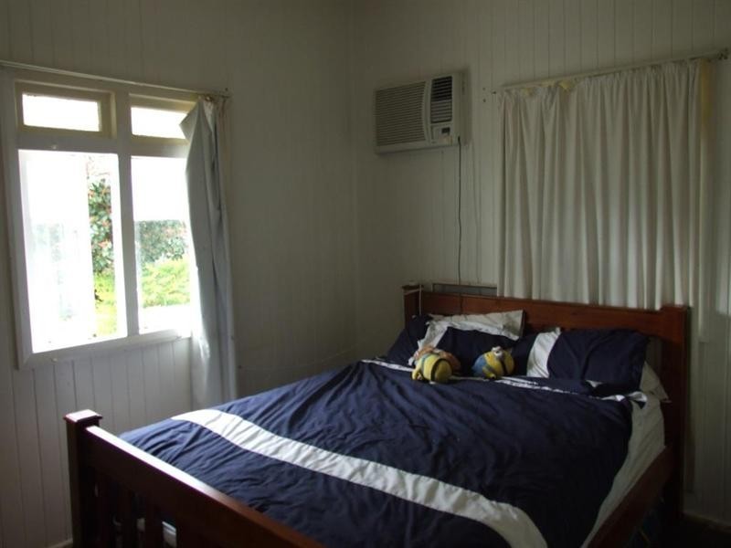 7 Jones Street, Crows Nest QLD 4355