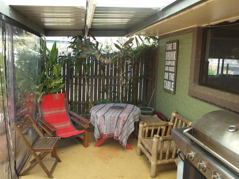 2 Eastside Road, Crows Nest QLD 4355