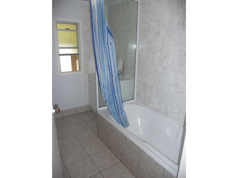 9 Lalor Street, Crows Nest QLD 4355