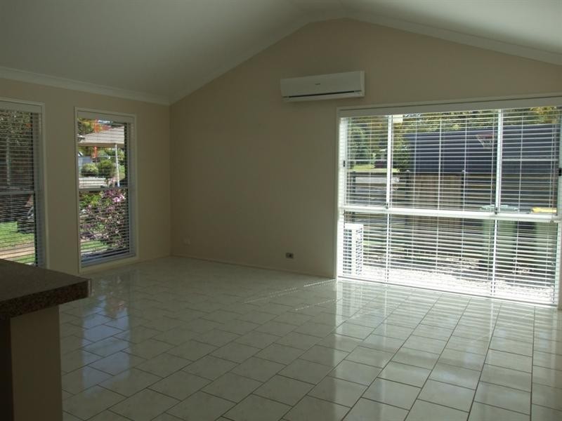 4 Wilkes Road, Hampton QLD 4352