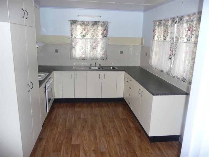 153 Mocatta Street, Goombungee QLD 4354