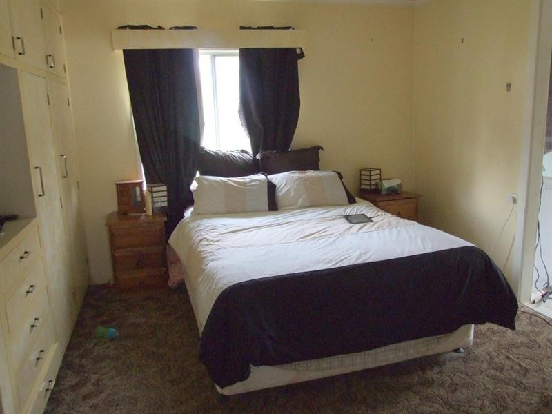 32 Andrews Road, Crows Nest QLD 4355