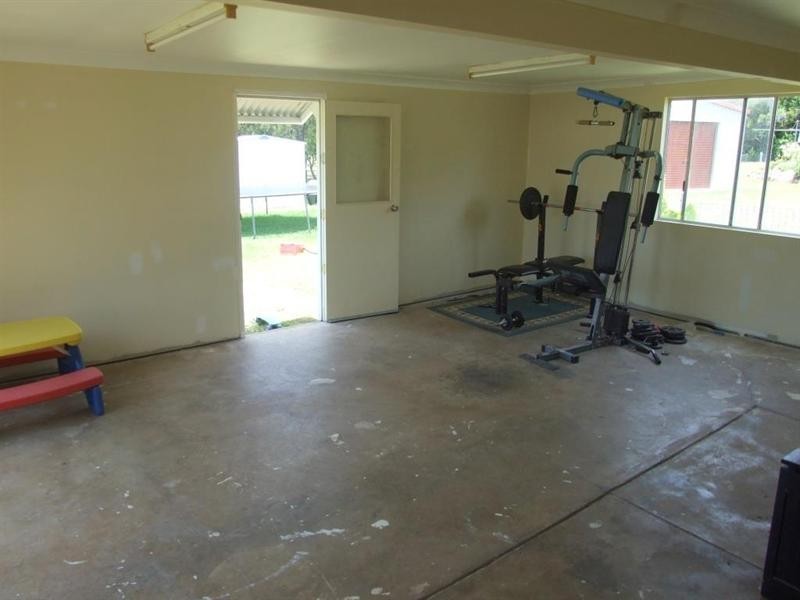 32 Andrews Road, Crows Nest QLD 4355