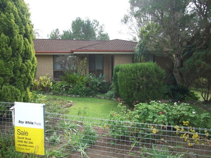 2 Junction Street, Crows Nest QLD 4355