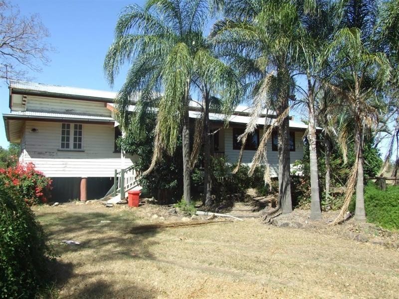 2024 Oakey-Cooyar Road, Highland Plains QLD 4401