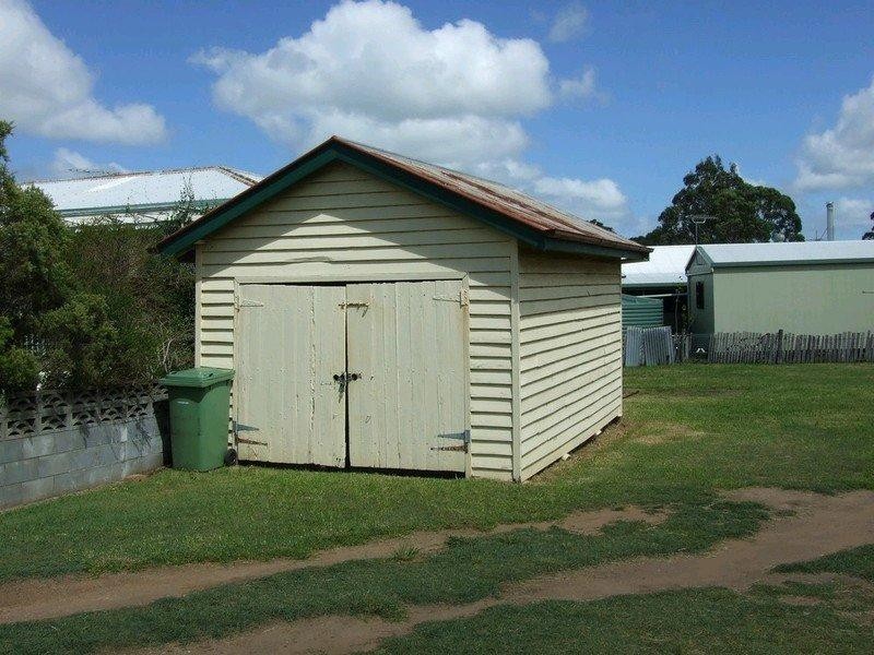 23 Park Road, Crows Nest QLD 4355