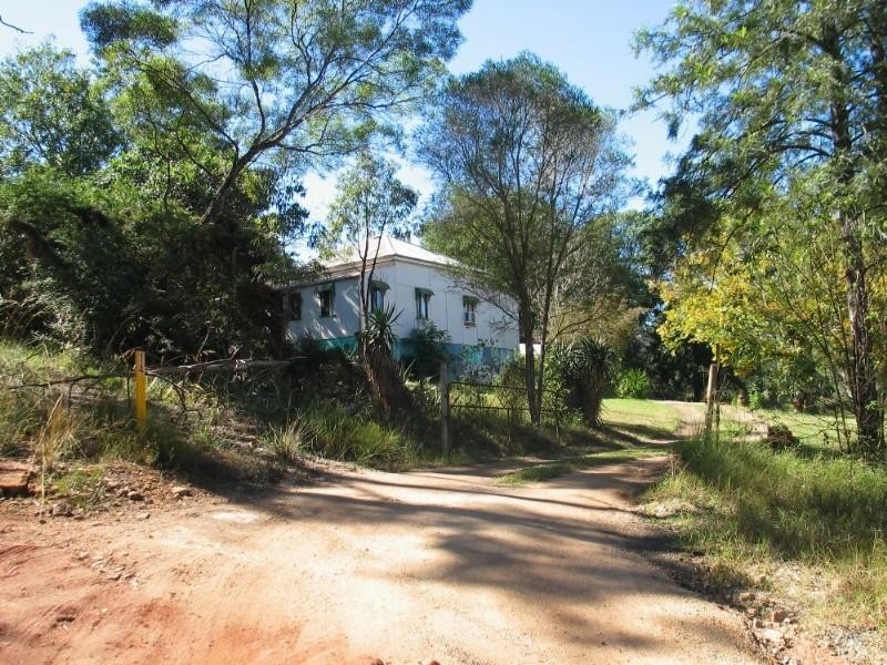 00 Dingo Mountain Road, Crows Nest QLD 4355