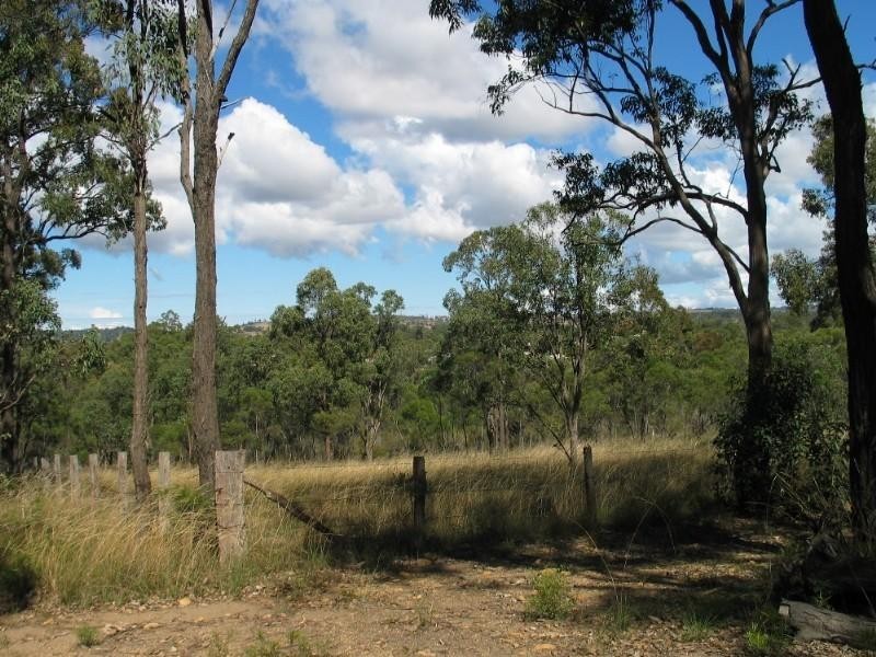00 Dingo Mountain Road, Crows Nest QLD 4355