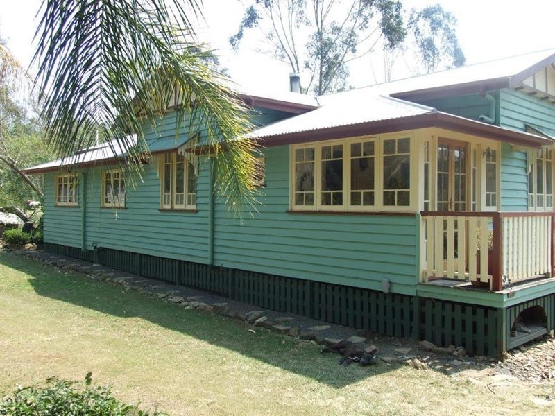 170 Green Gully Road, Murphys Creek QLD 4352