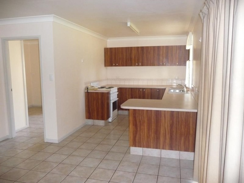 1 James Street, Crows Nest QLD 4355