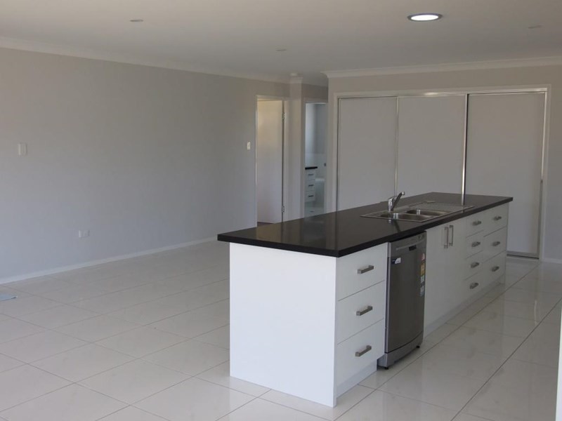 9 Cedarwood Drive, Crows Nest QLD 4355