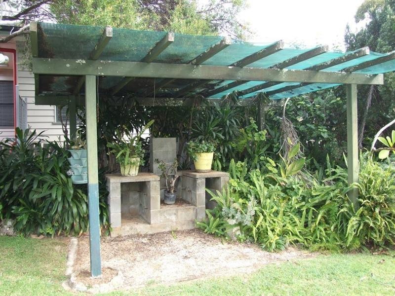 2 Junction Street, Crows Nest QLD 4355