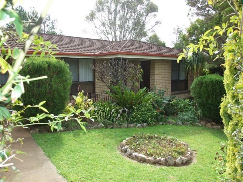 2 Junction Street, Crows Nest QLD 4355