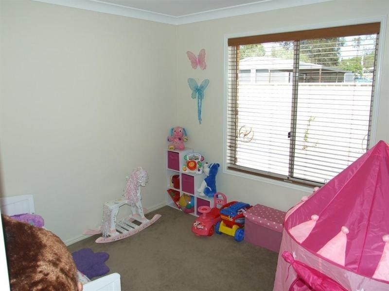 7 John Street, Crows Nest QLD 4355