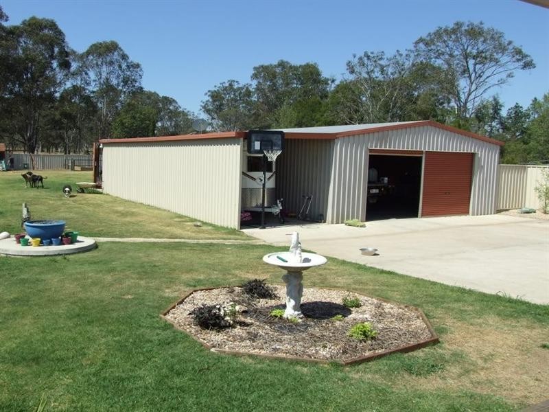 7 John Street, Crows Nest QLD 4355