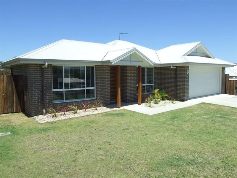 15 Naomi Drive, Crows Nest QLD 4355