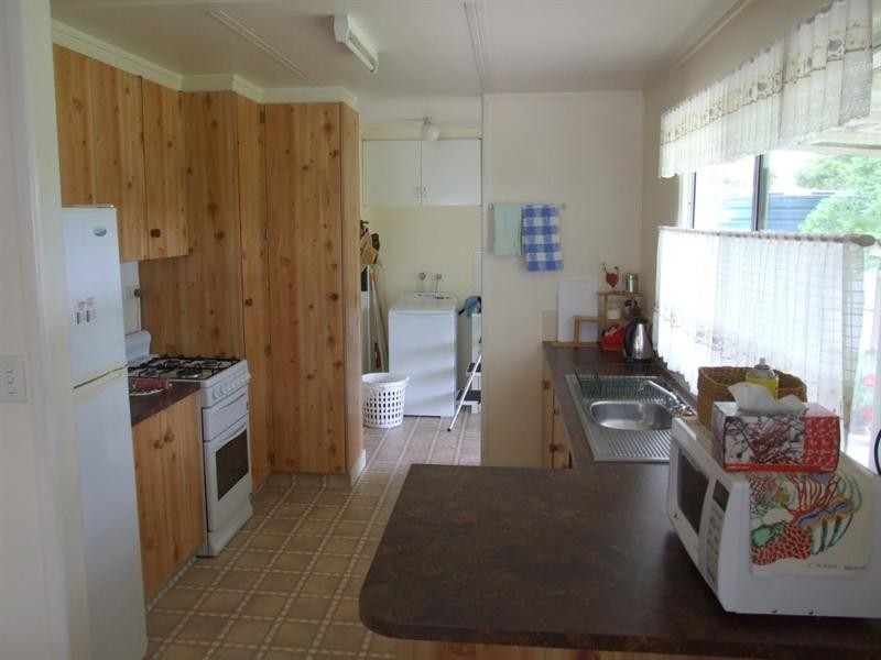 16 Charles Street, Crows Nest QLD 4355