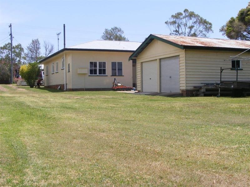 3 Nolan Street, Crows Nest QLD 4355