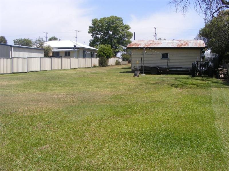 3 Nolan Street, Crows Nest QLD 4355