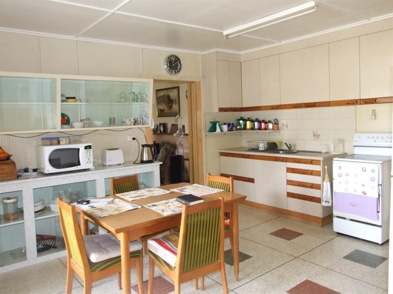 31 Thallon Street, Crows Nest QLD 4355