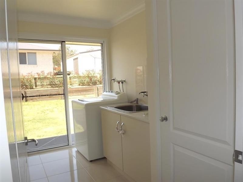 15 Naomi Drive, Crows Nest QLD 4355