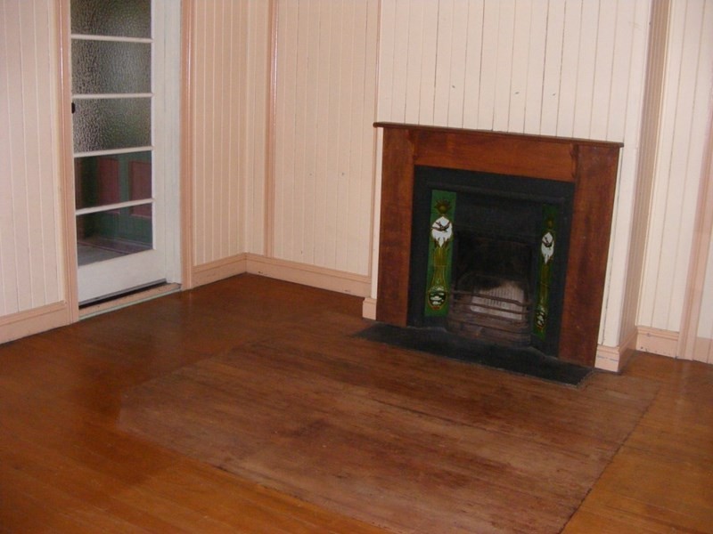 7 William Street, Crows Nest QLD 4355