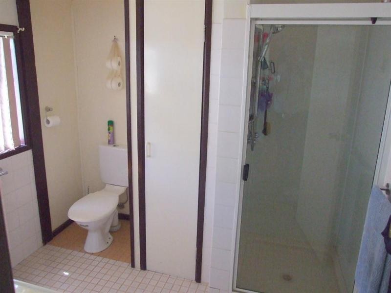 20 Mann Road, Haden QLD 4353