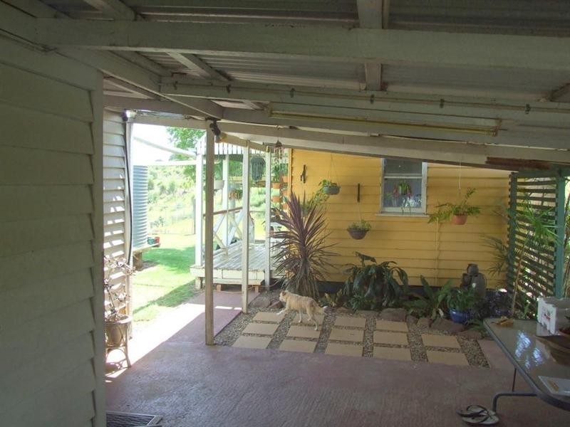 20 Mann Road, Haden QLD 4353