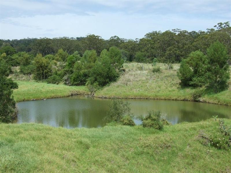 20 Mann Road, Haden QLD 4353