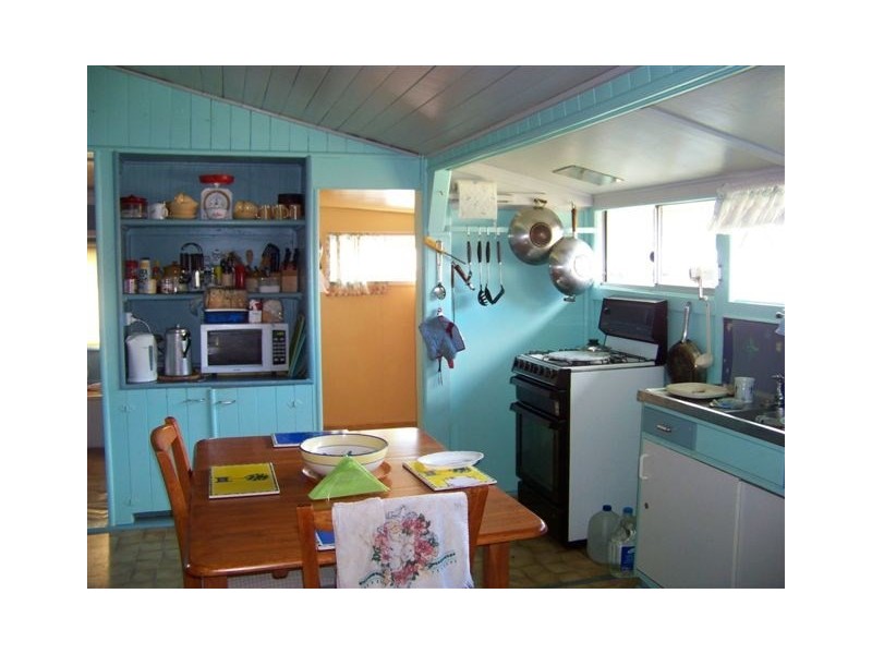 14 Littleton Street, Crows Nest QLD 4355