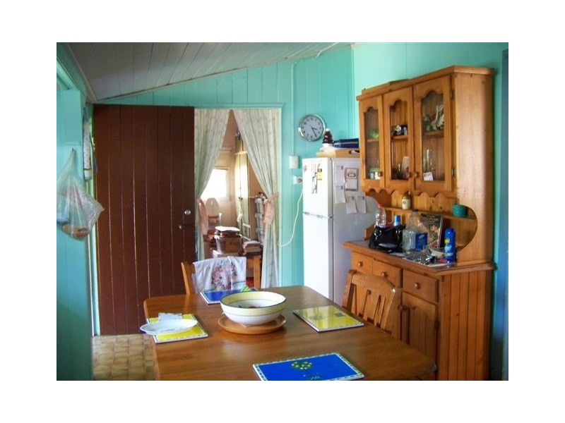 14 Littleton Street, Crows Nest QLD 4355