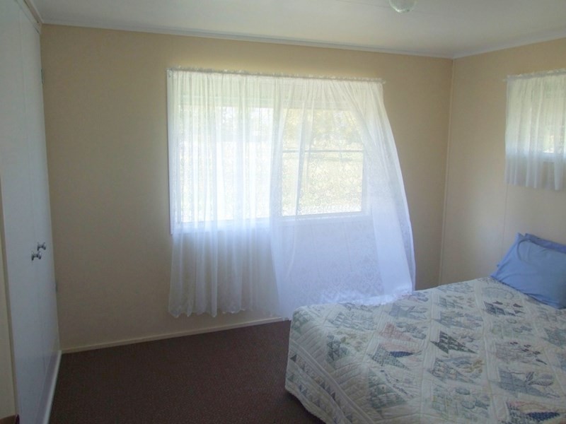 11 John Street, Goombungee QLD 4354