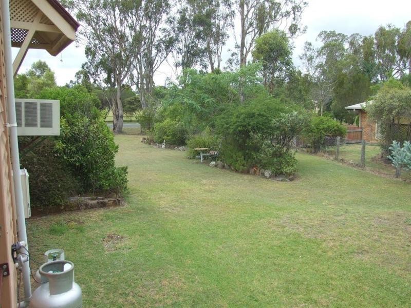 59 Albert Street, Crows Nest QLD 4355