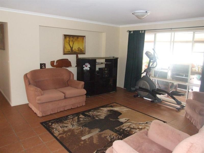 14 East Side Road, Crows Nest QLD 4355