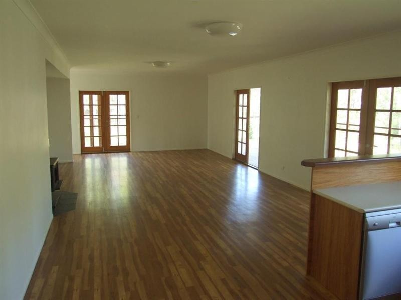 3847 Esk Hampton Road, Ravensbourne QLD 4352