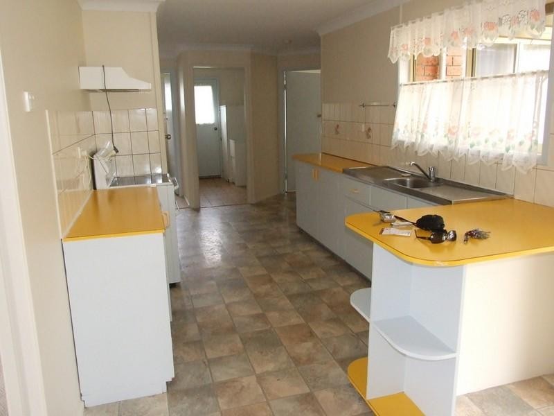 15 Gleeson Street, Crows Nest QLD 4355