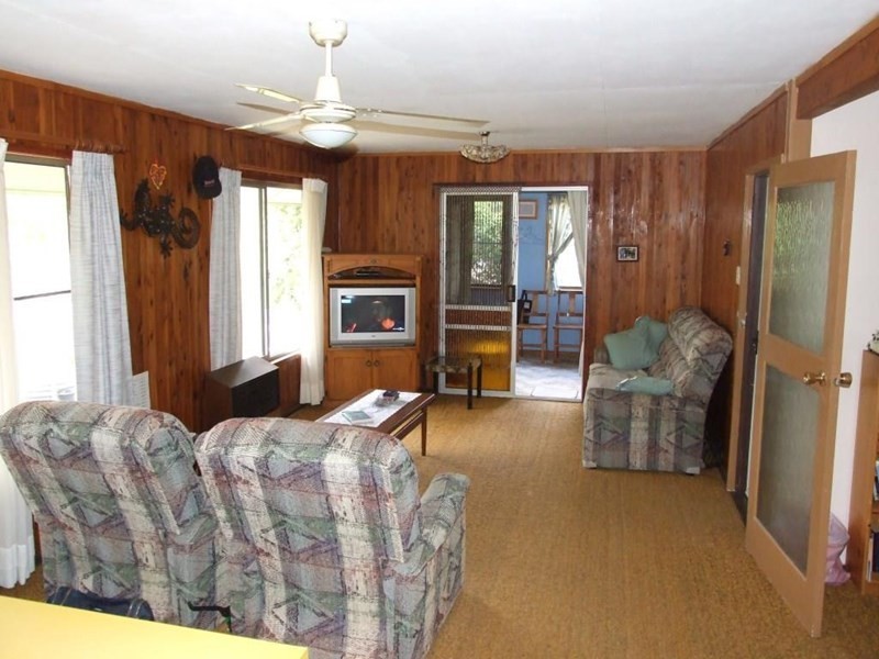 3 Dale Street, Crows Nest QLD 4355