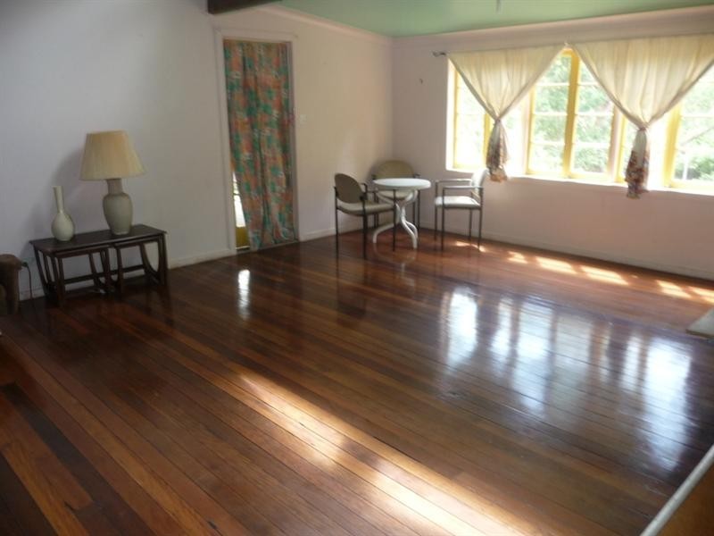 185 Post Office Road, Ravensbourne QLD 4352