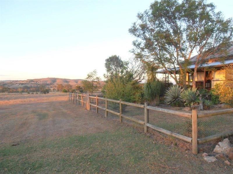 184 Herron Road, Crows Nest QLD 4355