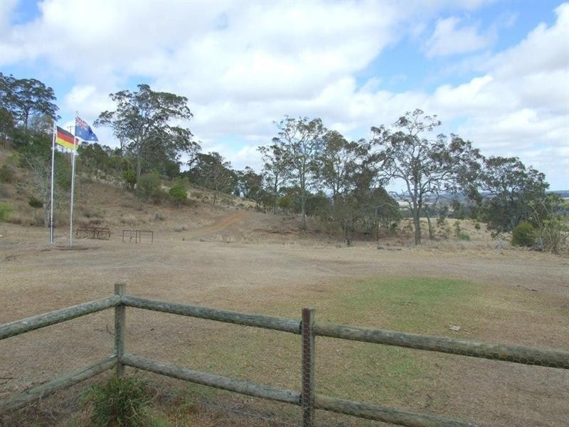 184 Herron Road, Crows Nest QLD 4355