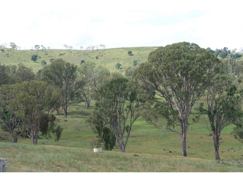 130 Groomsville Plainby Road, Crows Nest QLD 4355