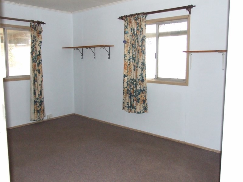 24 McGreevy Road, Crows Nest QLD 4355